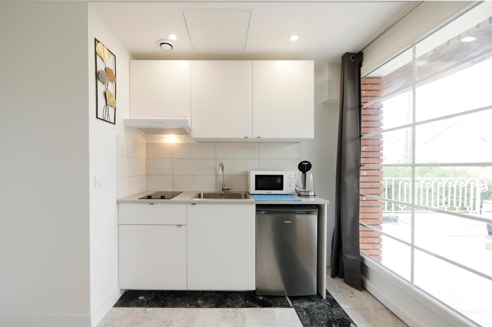 Tremblay-en-France Joli T2, Terrasse Et Jardin, Ideal Pour Familles, A 15 Min De L'Aeroport Roissy Cdg מראה חיצוני תמונה